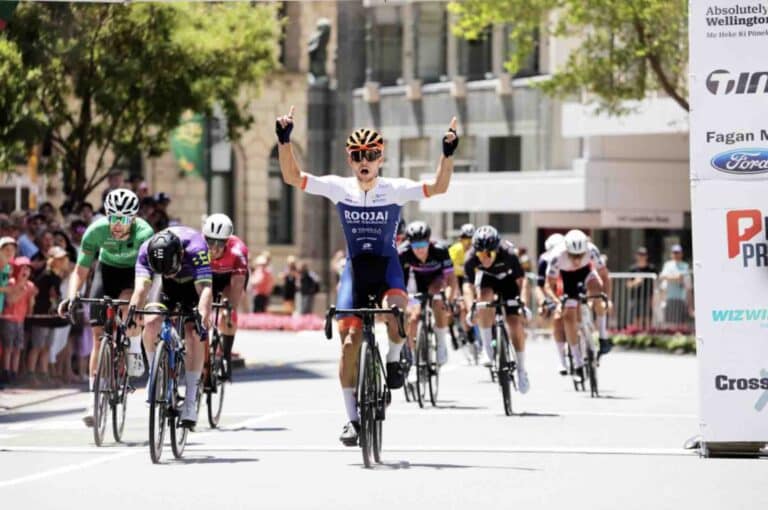 Lucas Carstensen gagne la 5e étape de la New Zealand Cycle Classic