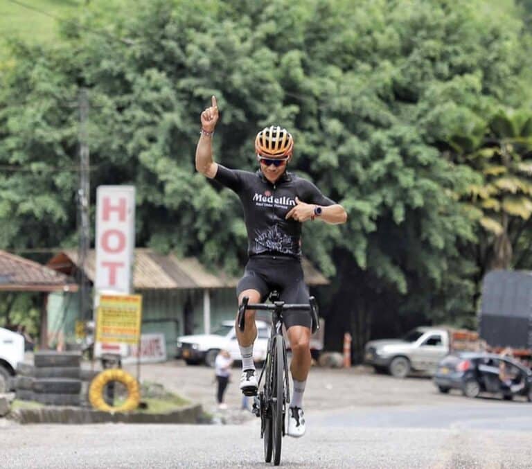 Miguel Angel Lopez remporte la Clasica de Villeta