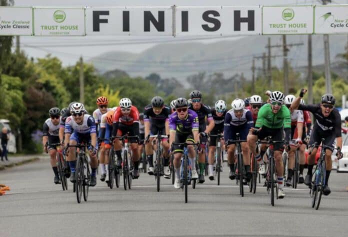 New Zealand Cycle Classic la 2e étape remportée par Kiaan Watts