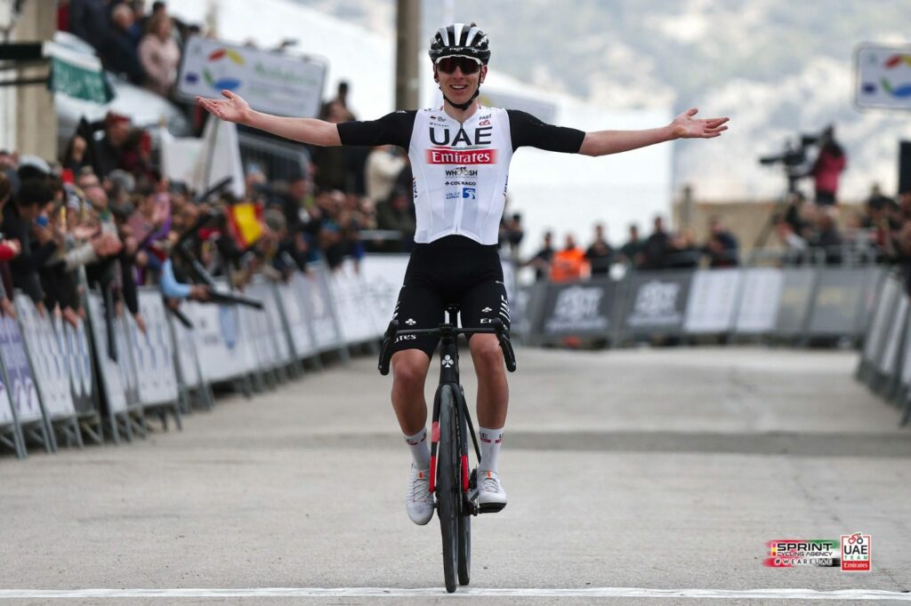 tour d'andalousie live