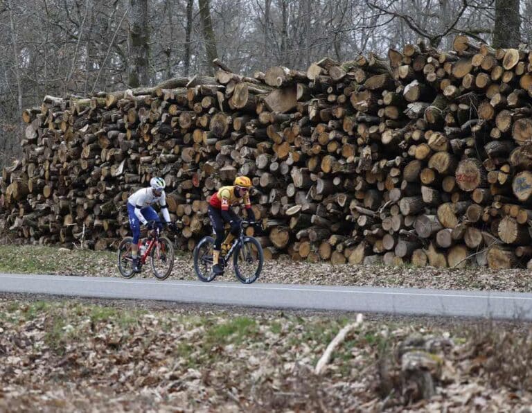 Direct-live – Paris-Nice : Deux coureurs échappés sur la 1ère étape
