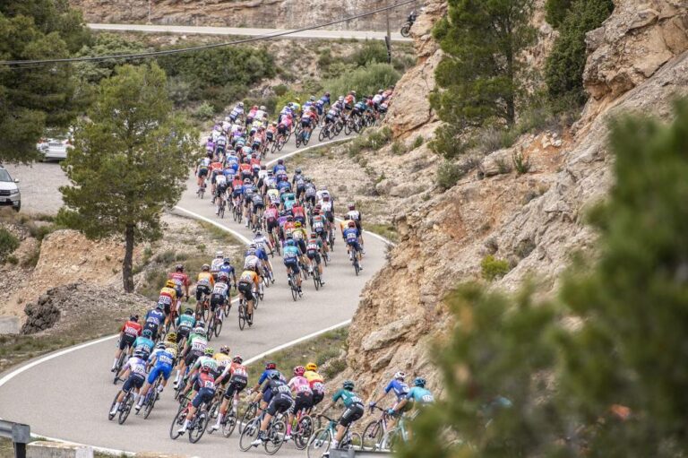 Tour de Catalogne 2023 – Etape 5 : Résumé vidéo