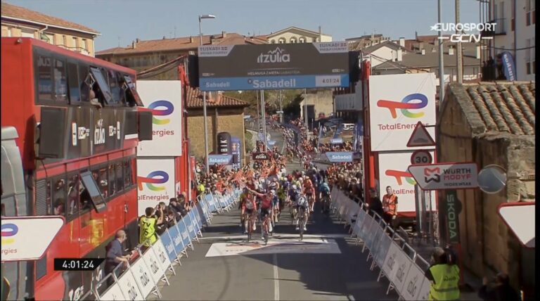 Ethan Hayter s’impose d’entrée au Tour du Pays-Basque