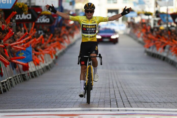 Jonas Vingeggard vainqueur final survole la dernière étape du Tour du Pays-Basque