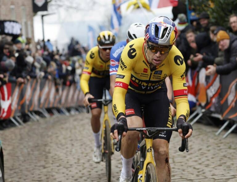 Tour des Flandres – « Pogacar et van der Poel plus forts » reconnaît Wout Van Aert