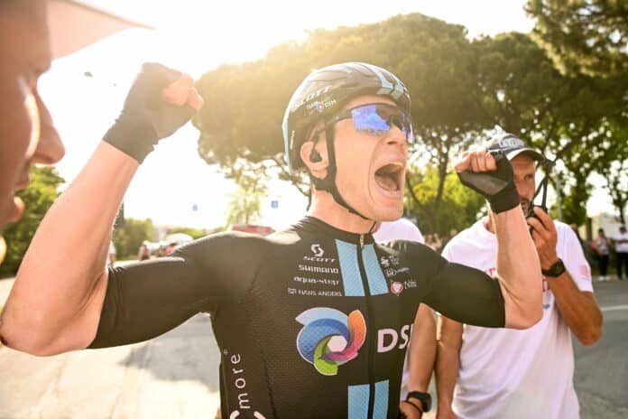 Giro 2023 – Alberto Dainese : « Je pensais que je n'avais pas réussi »