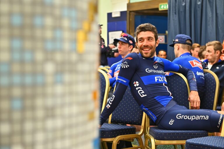 Tour d’Italie – Thibaut Pinot prend « plus de plaisir à être avec les leaders »