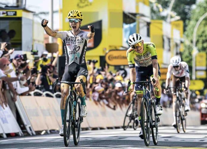 Tour de France 2023 étape 10 Pello Bilbao l'emporte et remonte au classement général