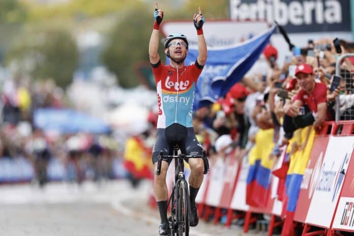 Vuelta 2023 étape 1 l'étape pour Andréas Kron et le maillot rouge pour Andrea Piccolo