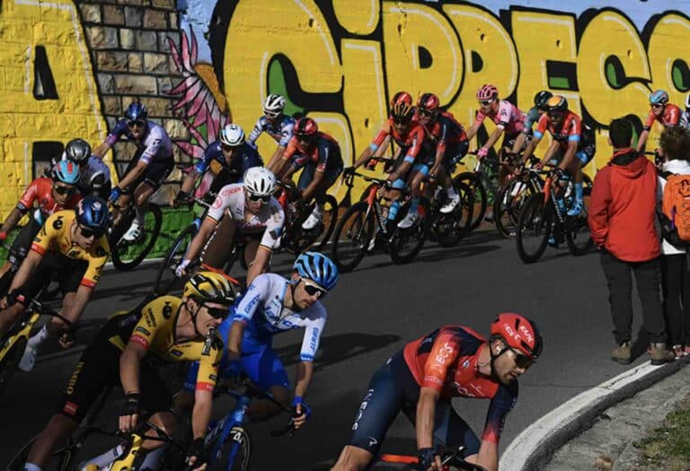 Milan-Sanremo 2024 : Les 25 équipes au départ de la Primavera