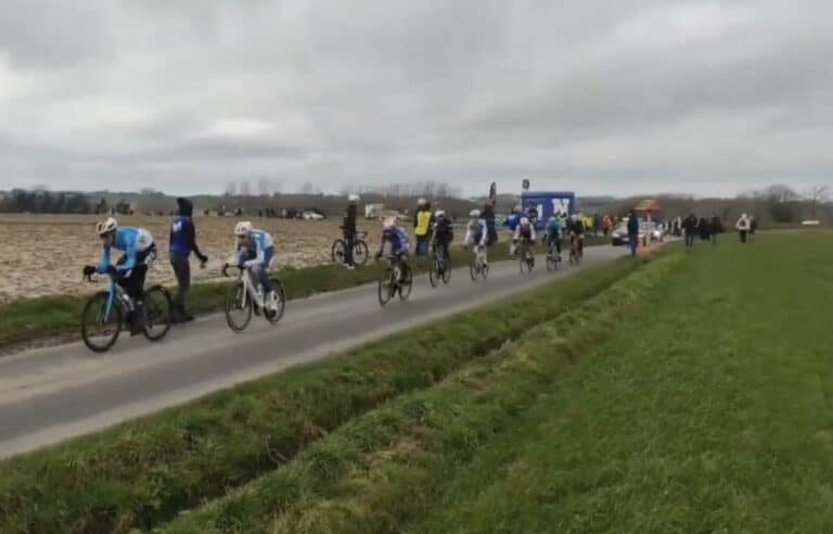 DIRECT – Omloop Het Nieuwsblad : 9 coureurs échappés