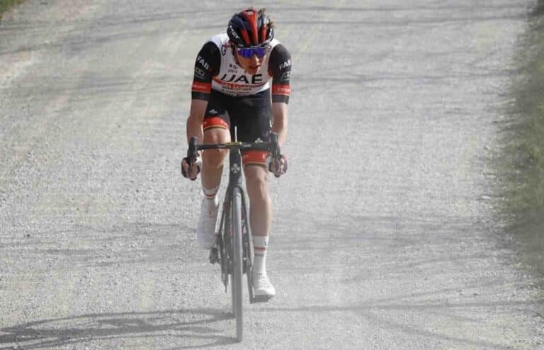 Strade Bianche 2024 : Tadej Pogacar leader de l’UAE Team Emirates