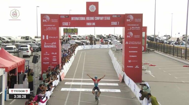 UAE Tour 2024 : Etape et classement général pour Lennert Van Eetvelt