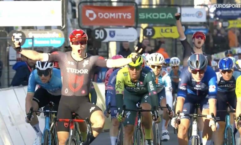 Paris-Nice 2024 : Arvid de Kleijn s’impose au sprint à Montargis