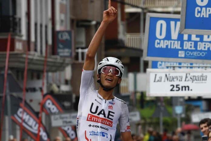 Isaac Del Toro remporte la 1ère étape du Tour des Asturies