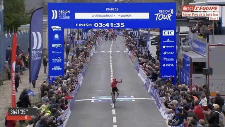 Région Pays de la Loire Tour : Ewen Costiou remporte l’étape de Saumur