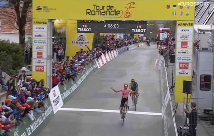 Richard Carapaz remporte l'étape reine du Tour de Romandie
