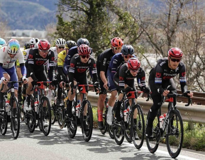 Giro 2024 la Tudor Pro Cycling Team au départ de son premier Grand Tour