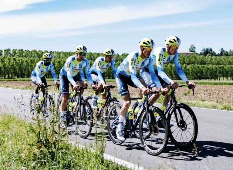 Giro 2024 : L’effectif Intermarché – Wanty avec un nouveau maillot
