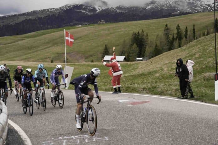 Video Giro 2024 le résumé de la 17e étape du Tour d'Italie