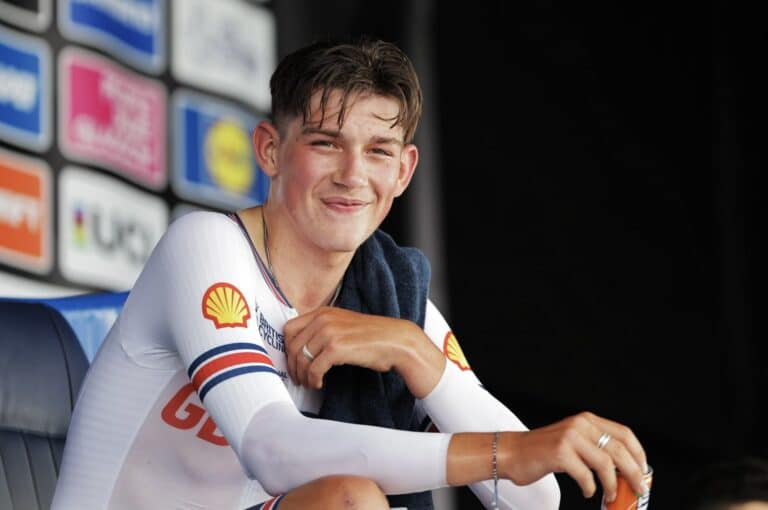 Joshua Tarling conserve son titre de champion de Grande-Bretagne du chrono