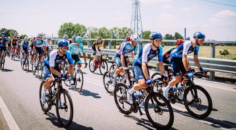 Tour de France 2024 : Israel Premier-Tech avec 3 canadiens et 3 novices