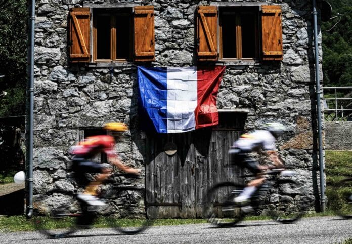 12 équipes dont 3 françaises sont en échec sur ce Tour de France 2024