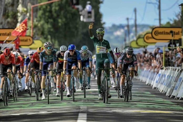 Biniam Girmay remporte sa troisième étape sur le Tour de France