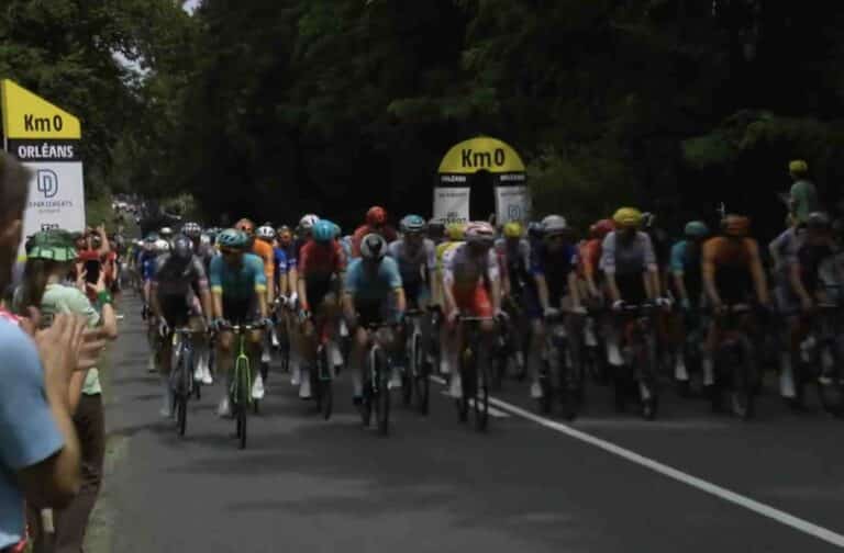 EN DIRECT vidéo. Le départ de la 10e étape du Tour de France a été donné