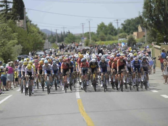 Tour de France 2024 vidéo le résumé de la 17e étape