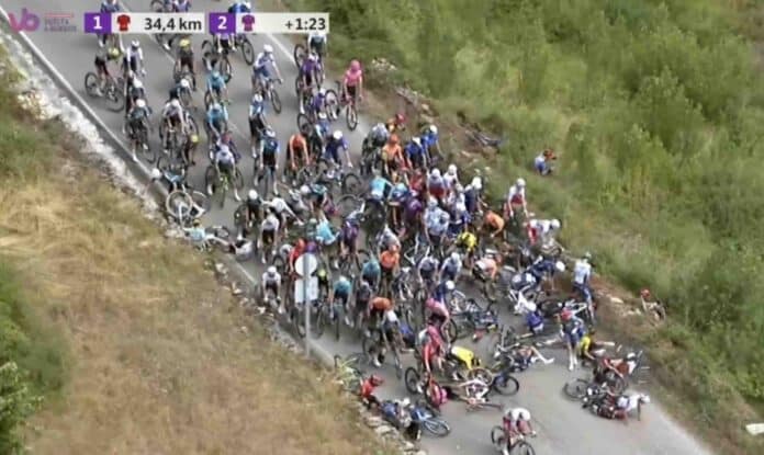 En direct grosse chute sur la 2e étape du tour de Burgos 2024