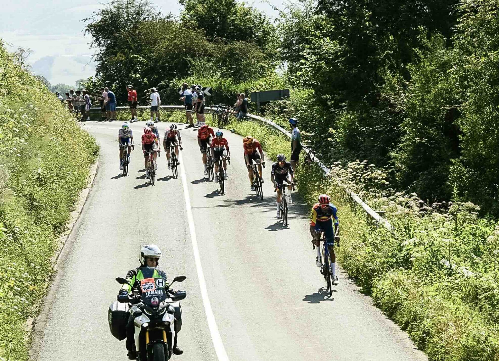 EN DIRECT. Trois coureurs français dans l'échappée de la Clasica San