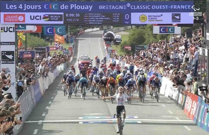 Marc Hirschi maître incontesté de la Bretagne Classic