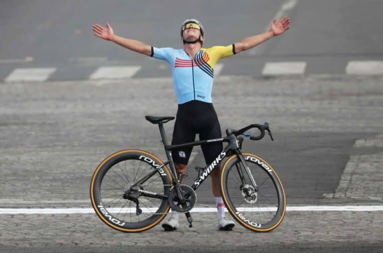 Remco Evenepoel : Un doublé historique aux JO de Paris 2024 !