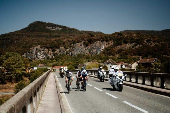 tour de l'avenir 2024 a quelle heure et sur quelle chaine tv voir la 1e etape en direct