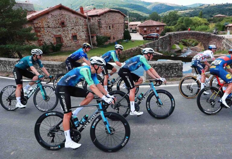 Tour d’Espagne 2024. Decathlon Ag2r avec Félix Gall et Ben O’Connor