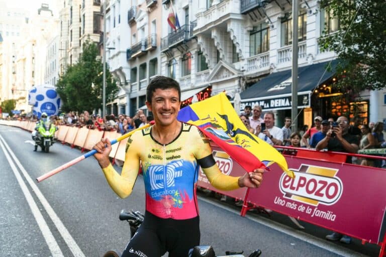 Championnats du Monde 2024 : Richard Carapaz forfait pour raison familiale