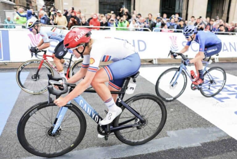 Championnats du Monde de Zurich 2024 : Course en ligne Juniors Filles. Les engagées et favorites