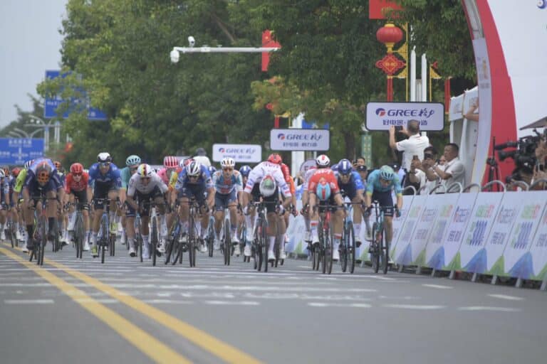 Tour de Guangxi 2024 : La première étape et le maillot pour Lionel Taminiaux