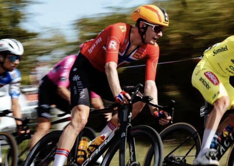 Transfert. Le champion de Norvège Markus Hoelgaard prolonge chez Uno-X Mobility