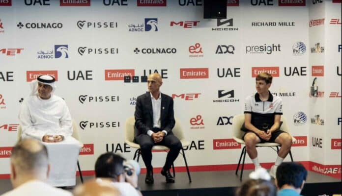 transfert tadej pogacar prolonge jusqu'en 2023 avec uae team emirates