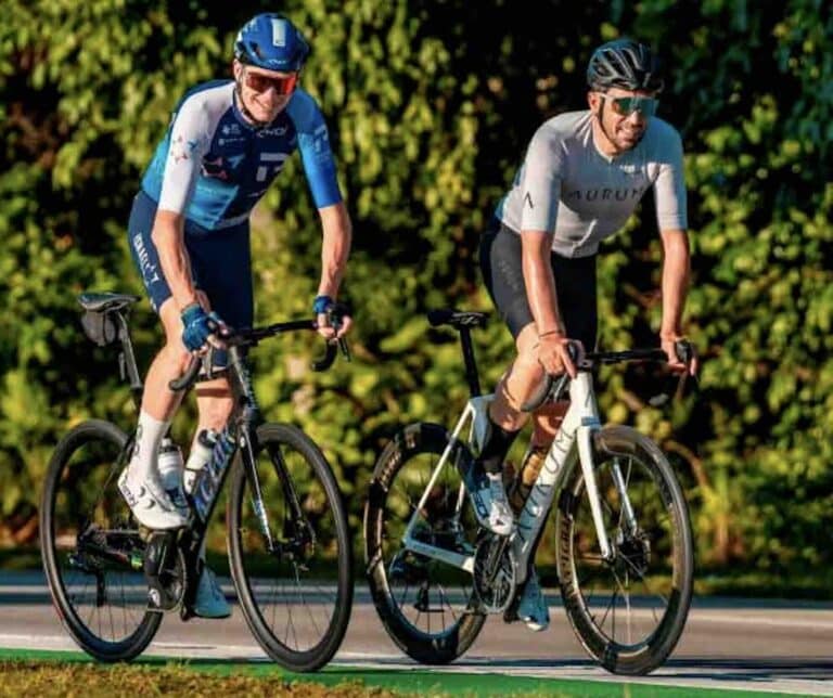 Chris Froome et Alberto Contador : la rivalité légendaire renaît sur BKOOL !