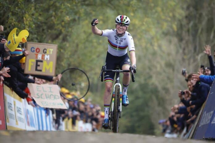 Cyclo-cross. Van Empel : "Génial d'y arriver une troisième année consécutive"