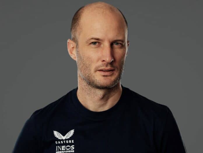 Steve Cummings quitte INEOS Grenadiers un nouveau chapitre pour l'ex directeur sportif