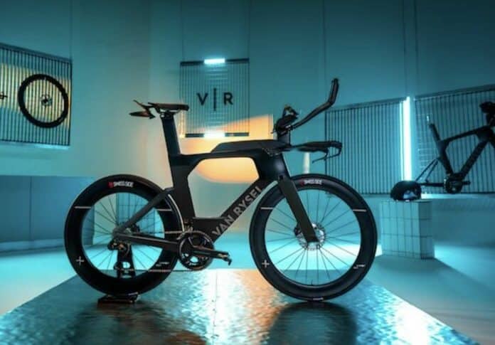 Van Rysel révolutionne le triathlon avec ses nouveaux vélos XCR Tri