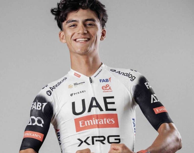 Isaac del Toro : l’étoile montante du cyclisme prête à briller en 2025