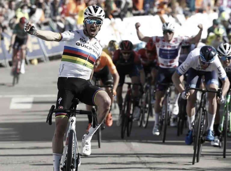L’UCI durcit les règles dans les sprints : Les équipiers sanctionnés