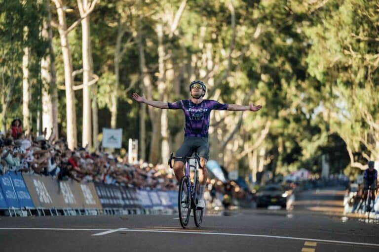 Luke Durbridge sacré champion d’Australie sur route 2025 à Perth, Luke Plapp 2e