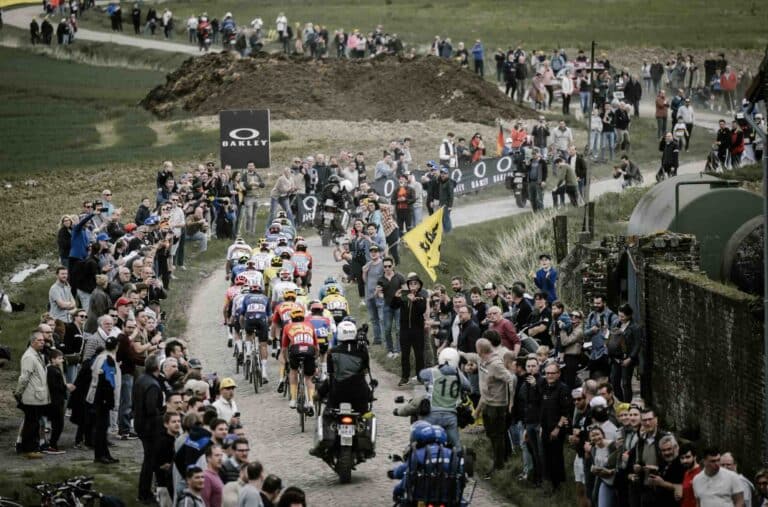 Moins de 100 jours avant Paris Roubaix 2025