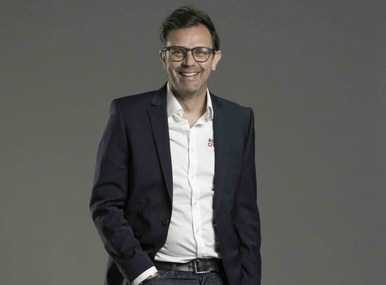 Stéphane Goubert rejoint l’équipe Groupama-FDJ : un nouveau défi pour le directeur sportif expérimenté
